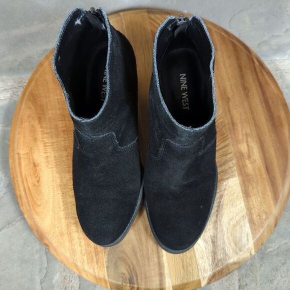 nine West black suede zipped heeled bootie Woman's Size 6.5 Round Toe - Picture 4 of 12